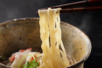 締めに2度美味しい特製ラーメン