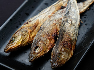 根室名産生干し氷下魚(コマイ)